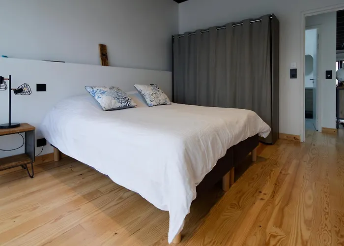 Сasa de vacaciones La Bouteille A La Mer-maison Darchitecte Jacuzzi *