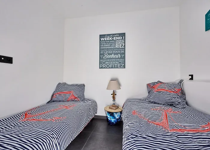 Casa de Férias La Bouteille à La Mer-maison Darchitecte Jacuzzi